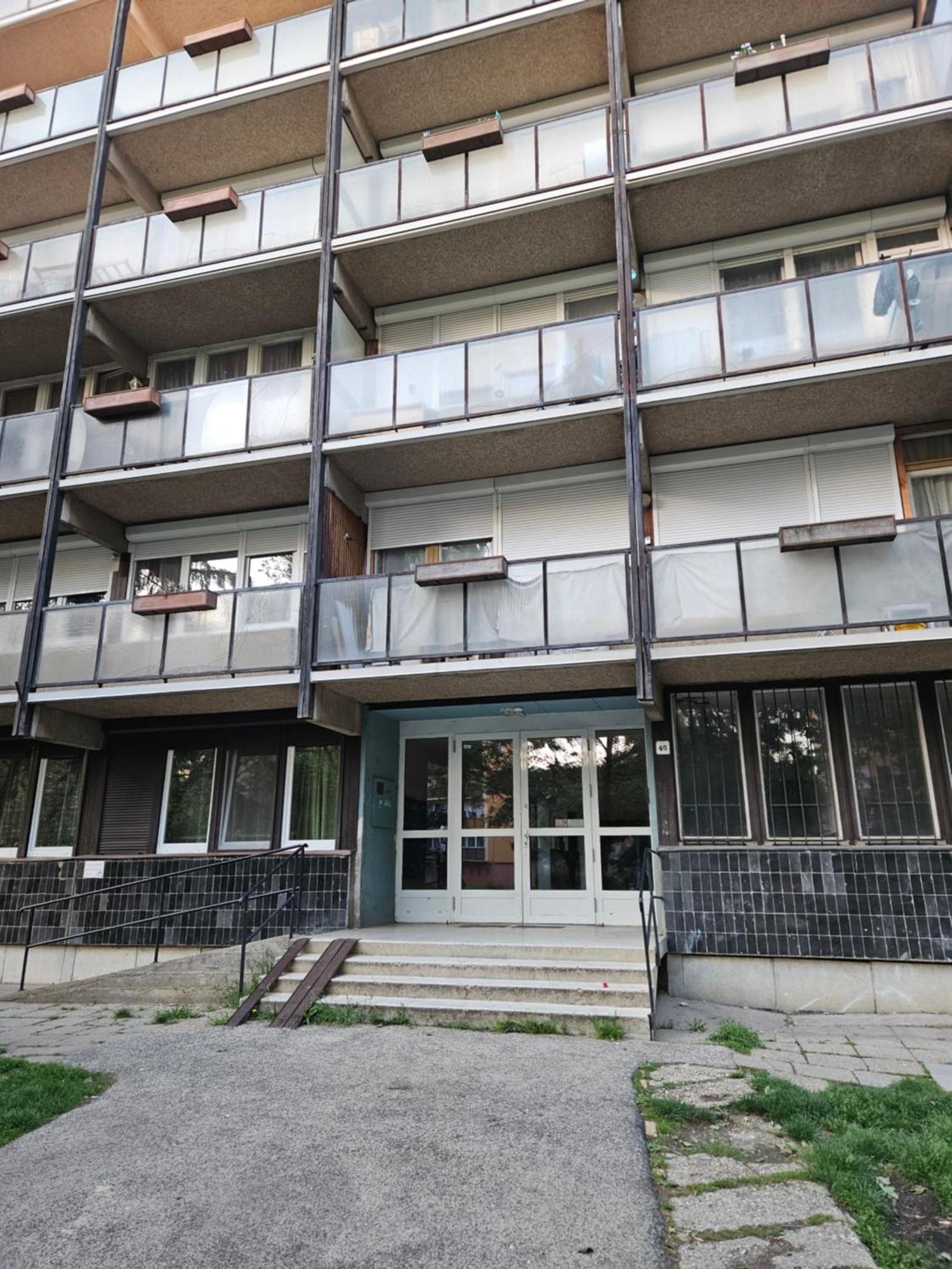 Derkovits Appartman Szombathely Zewnętrze zdjęcie